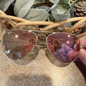 Ray-Ban Women’s Aviator Sunglasses - Pink Lenses, Silver Frame